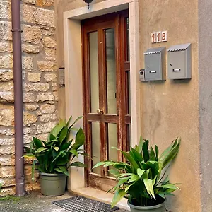 appartamento-ivy.hotelinveneto.com/