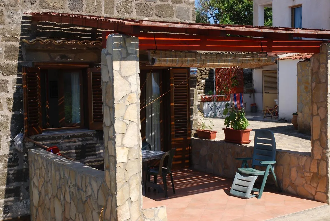 Case Vacanze La Cernia Bruna Holiday home Isola di Ustica Italy